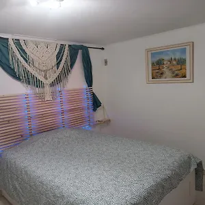 Appartement : Au Calme, Châteaudouble